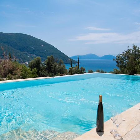 Calionas Suites Vasilikí Buitenkant foto